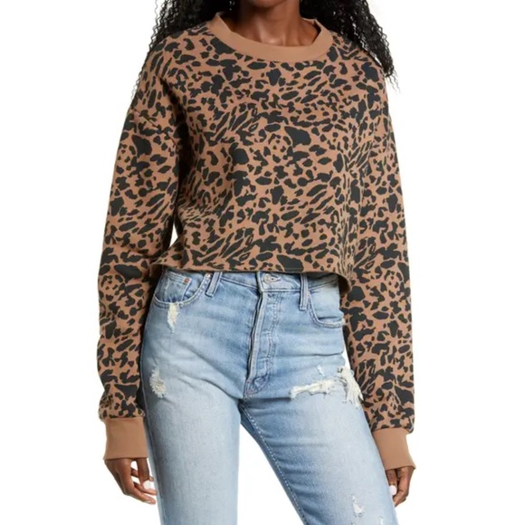 Socialite NWT Cropped Sweatshirt Leopard - Picture 1 of 6